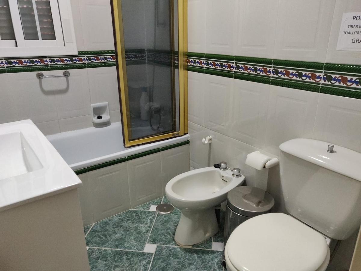 Chalet Los Pinos Con Piscina Privada Novo Sancti Petri Kültér fotó
