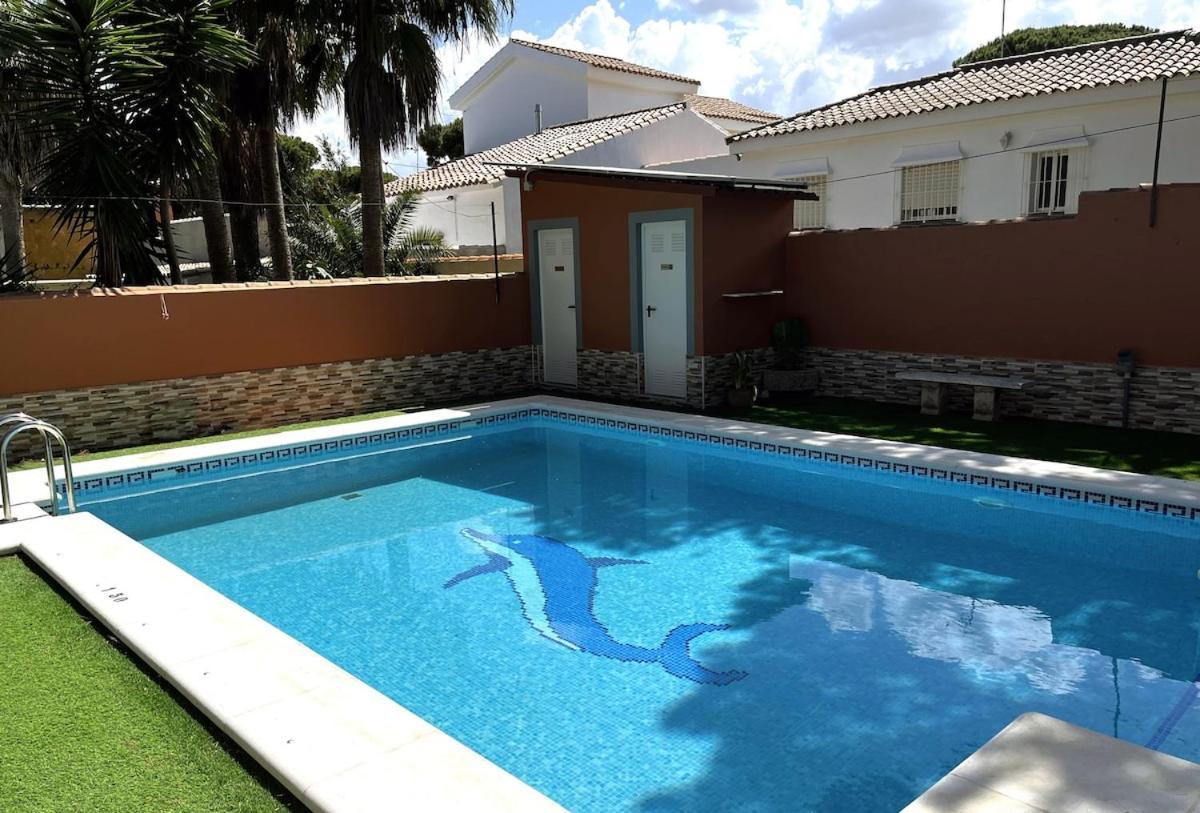 Chalet Los Pinos Con Piscina Privada Novo Sancti Petri Kültér fotó